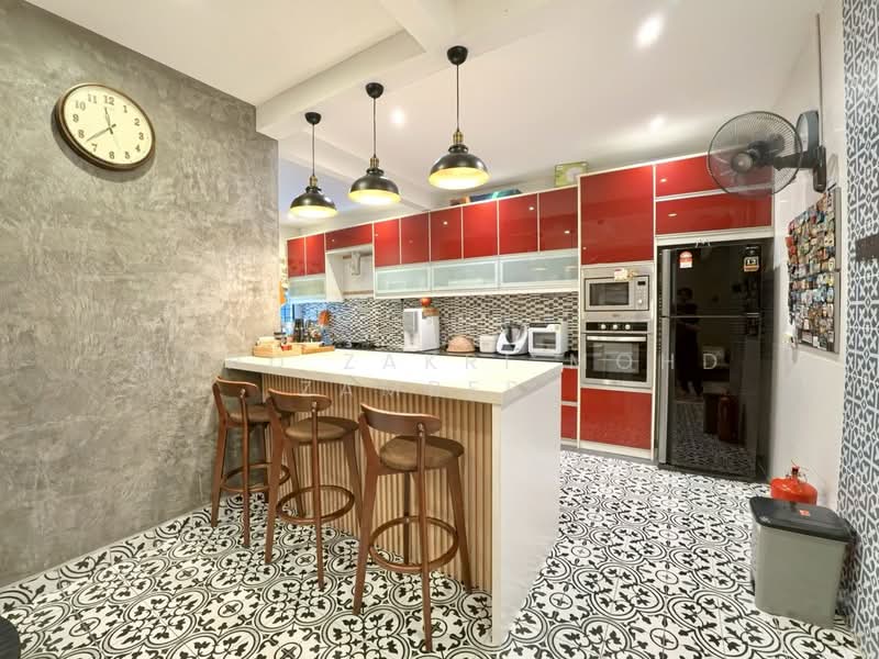 Rumah Teres 2 Tingkat untuk Dijual di Taman TTDI Jaya (Shah Alam) - Mohd Zakri Mohd Zamberi - Kitchen - PropertyGuru.com.my