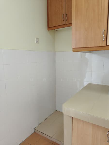 Pangsapuri untuk Dijual di Ukay Perdana - MiQi Lim - Kitchen - PropertyGuru.com.my