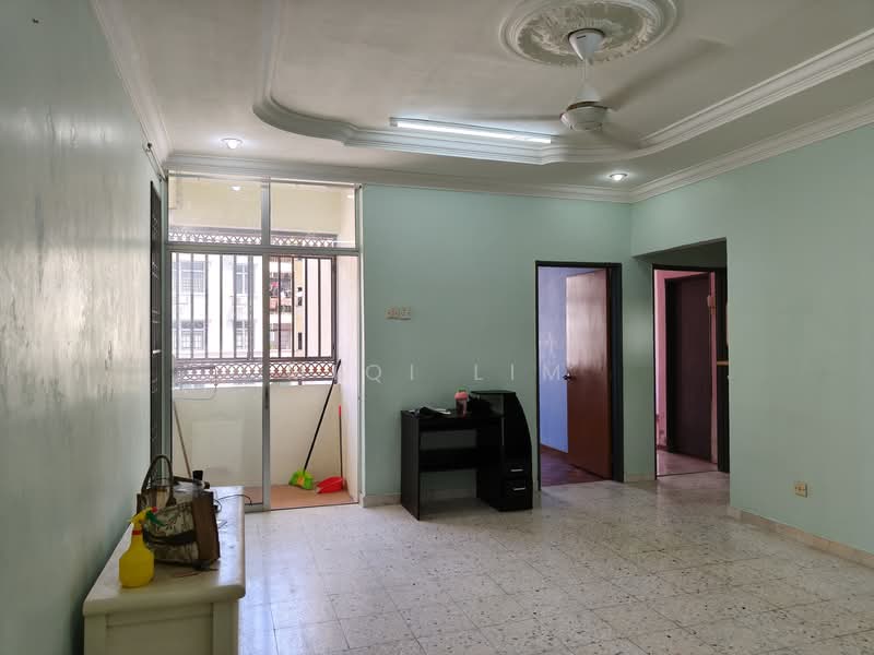 Pangsapuri untuk Dijual di Ukay Perdana - MiQi Lim - Living Room - PropertyGuru.com.my