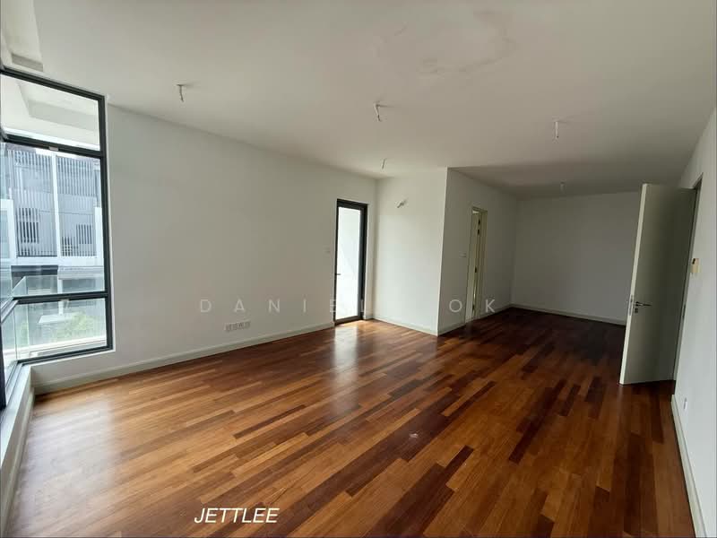 Rumah Berkembar untuk Dijual di Kota Kemuning (Shah Alam) - Daniel Kok - Living Room - PropertyGuru.com.my