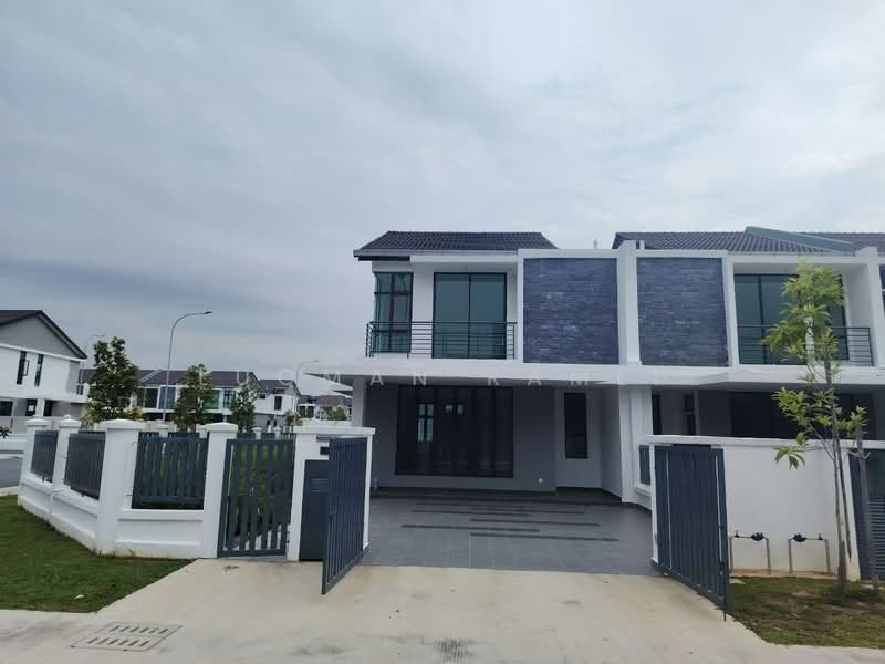 Rumah Teres 2 Tingkat untuk Dijual di Semenyih (Selangor) - Luqman Ramli - Exterior - PropertyGuru.com.my