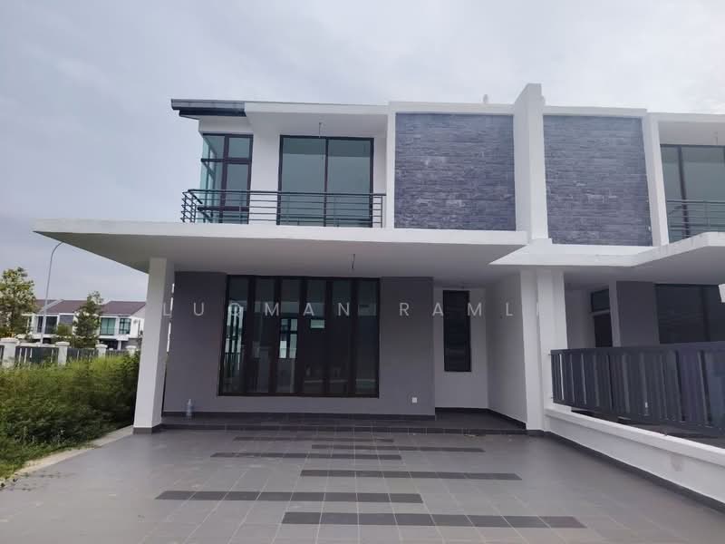 Rumah Teres 2 Tingkat untuk Dijual di Semenyih (Selangor) - Luqman Ramli - Exterior - PropertyGuru.com.my