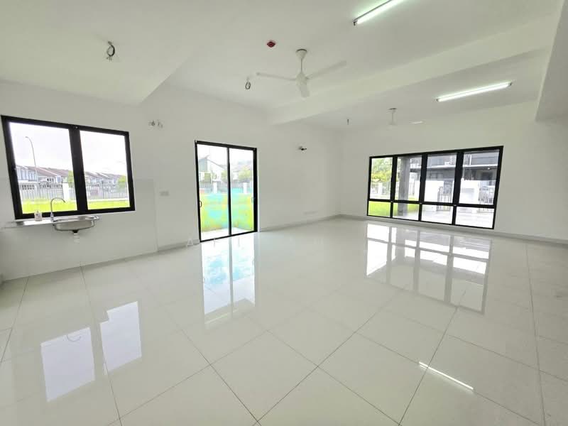 Semi-Detached House for Sale in Sungai Buloh (Selangor) - Afiqah . - Living Room - PropertyGuru.com.my