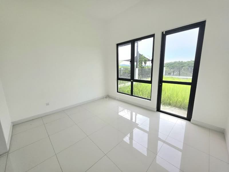 Semi-Detached House for Sale in Sungai Buloh (Selangor) - Afiqah . - Interior - PropertyGuru.com.my
