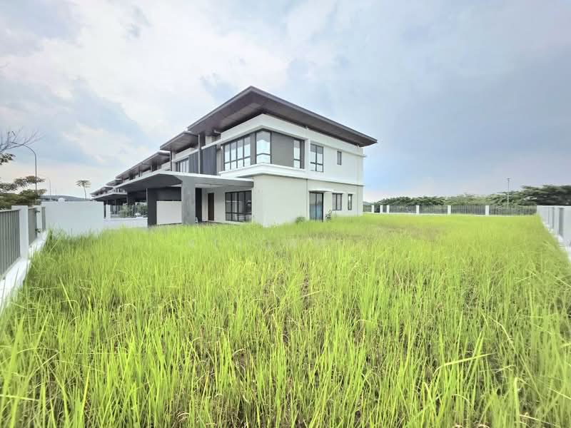 Semi-Detached House for Sale in Sungai Buloh (Selangor) - Afiqah . - PropertyGuru.com.my