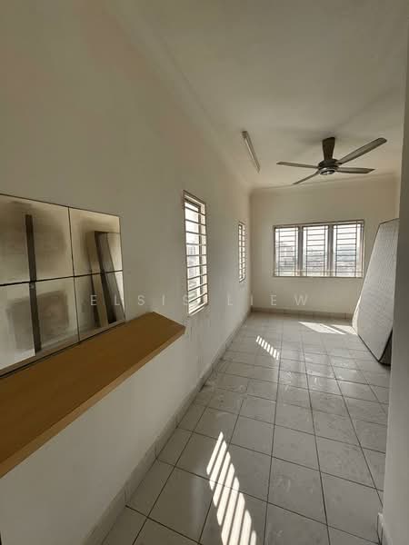Kondominium untuk Dijual di Nusa Mewah Villa Condominium - Elsis Liew - Interior - PropertyGuru.com.my