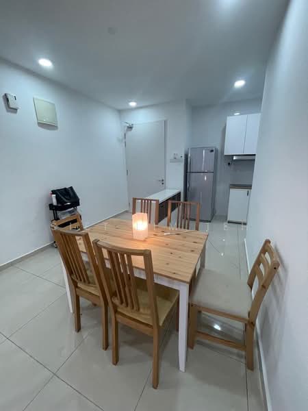 Service Residence for Rent at Kenwingston Avenue - Siet Lim Teh - Dining Room - PropertyGuru.com.my