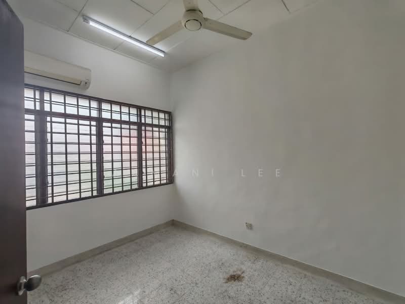 1-storey Terraced House for Rent in Taman Pelangi (Johor Bahru) - Aamani Lee - Interior - PropertyGuru.com.my