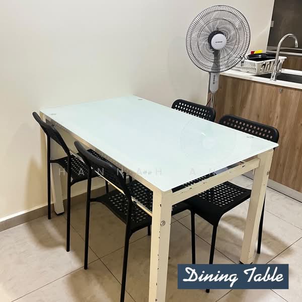 Service Residence for Rent at Petalz Residences - Hannah Ang - Dining Room - PropertyGuru.com.my