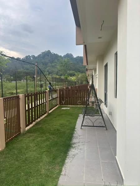 Semi-Detached House for Sale in Rawang (Selangor) - Tracy Choo - Exterior - PropertyGuru.com.my