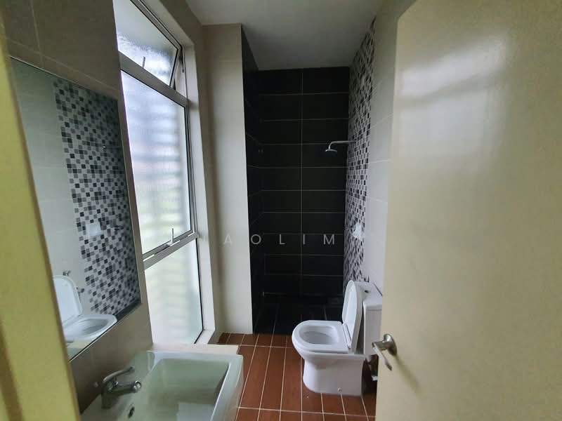 Rumah Banglo untuk Dijual di Bandar Mahkota Cheras (Cheras) - ChaoLim . - Bathroom - PropertyGuru.com.my