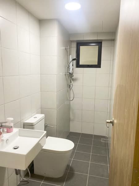 Kondominium untuk Disewa di Granito - Andrew Chow - Bathroom - PropertyGuru.com.my