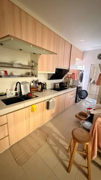 1-storey Terraced House for Sale in Austin (Johor Bahru) - Ethan Gan - Kitchen - PropertyGuru.com.my