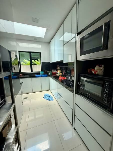 Banglo Pautan untuk Dijual di Taman Austin Perdana (Tebrau) - Jun Wang - Kitchen - PropertyGuru.com.my