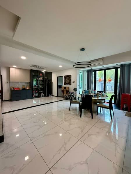 Banglo Pautan untuk Dijual di Taman Austin Perdana (Tebrau) - Jun Wang - Living Room - PropertyGuru.com.my