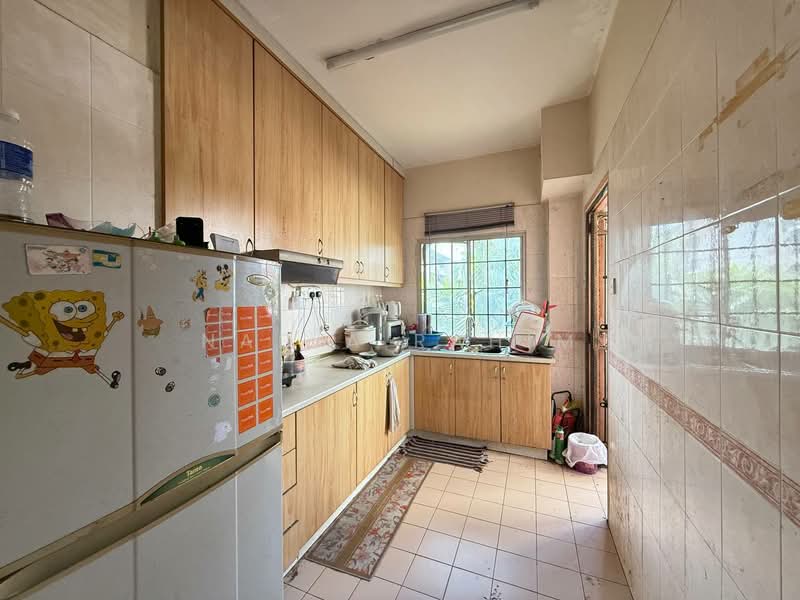 Condominium for Sale at Anjung Villa - Nadia Rahim - Kitchen - PropertyGuru.com.my