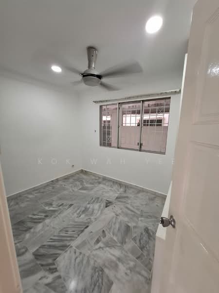 Apartment for Sale at Sri Damansara Court - Kok Wah Yee - Interior - PropertyGuru.com.my