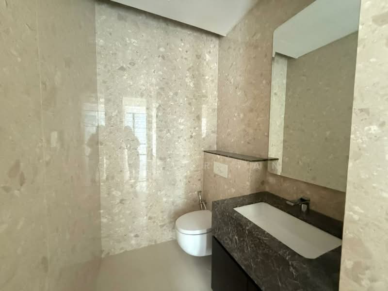 Service Residence for Sale at Pavilion Damansara Heights - Chester Tan - Bathroom - PropertyGuru.com.my