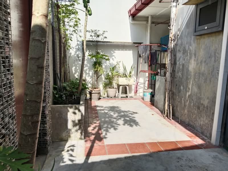 Rumah Teres 2 Tingkat untuk Disewa di Usj 9 (Subang Jaya) - Sharon Lim - back yard - PropertyGuru.com.my