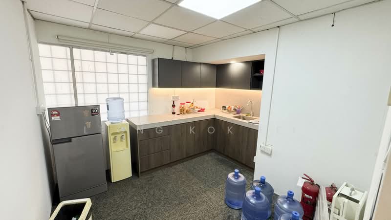Shop for Rent in SS 21, Damansara Utama (Petaling Jaya) - Leong Kok Fei - Kitchen - PropertyGuru.com.my