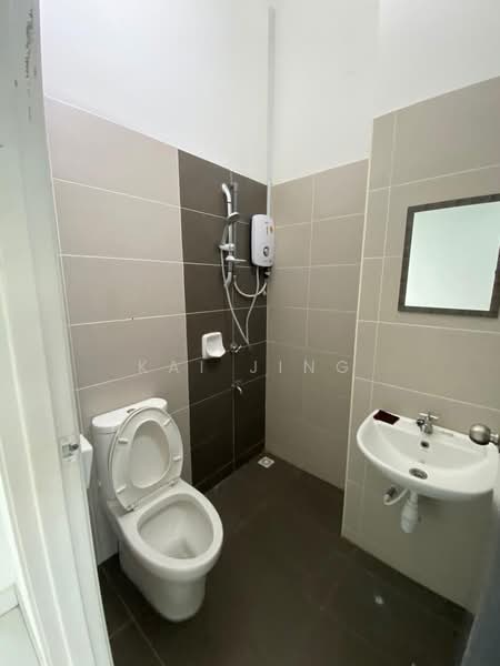 2-storey Terraced House for Sale in Skudai (Johor) - Kai Jing - Bathroom - PropertyGuru.com.my