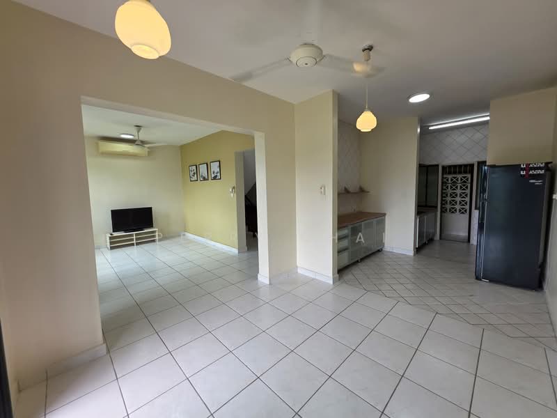 Condominium for Rent at Armanee - Perry Chai - PropertyGuru.com.my