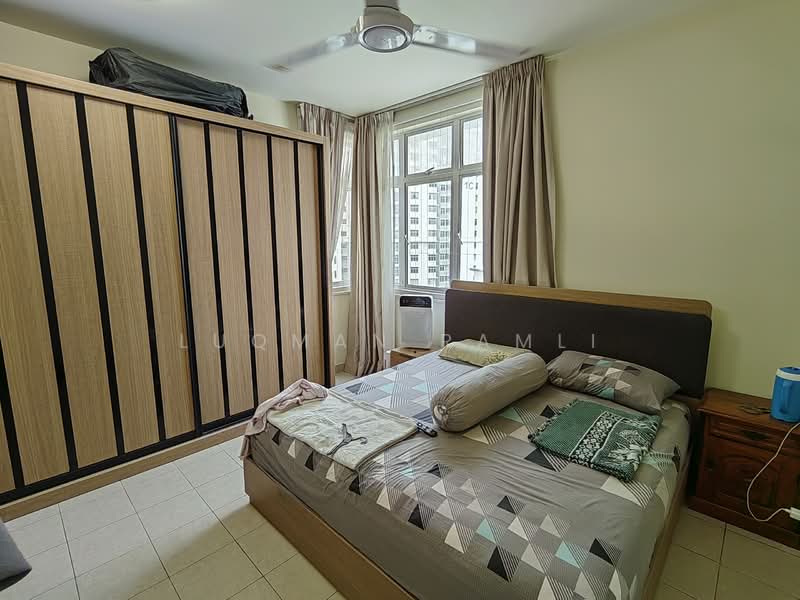 Pangsapuri untuk Dijual di Larai Apartment Presint 6 @ Putrajaya - Luqman Ramli - Bedroom - PropertyGuru.com.my