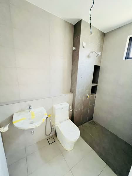 Rumah Teres 2 Tingkat untuk Dijual di Bandar Gamuda Gardens (Rawang) - David Lee - Bathroom - PropertyGuru.com.my