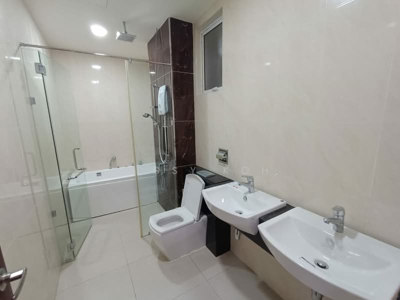 Servis Apartment untuk Disewa di Paragon Suites @ CIQ - Jessy Koh - Bathroom - PropertyGuru.com.my