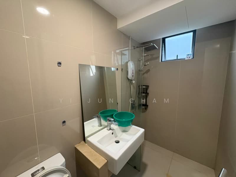 Service Residence for Rent at United Point (Residensi Berpadu) - Yi Jun Cham - Bathroom - PropertyGuru.com.my