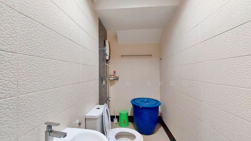 2.5-storey Terraced House for Sale in Setiawangsa (Kuala Lumpur) - Cik Maya Abdul - Bathroom - PropertyGuru.com.my