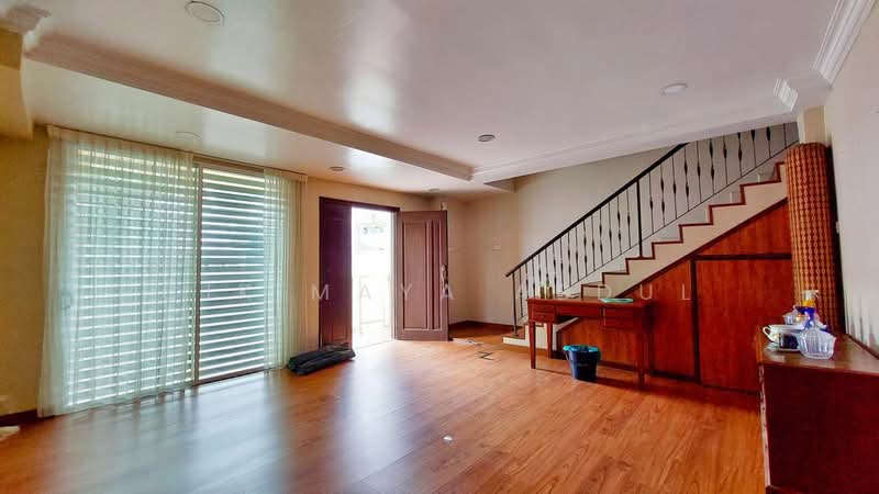 2.5-storey Terraced House for Sale in Setiawangsa (Kuala Lumpur) - Cik Maya Abdul - Living Room - PropertyGuru.com.my