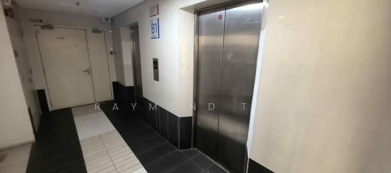 Office for Rent in Bandar Damansara Perdana (Damansara Perdana) - Raymond Tan - Corridor - PropertyGuru.com.my