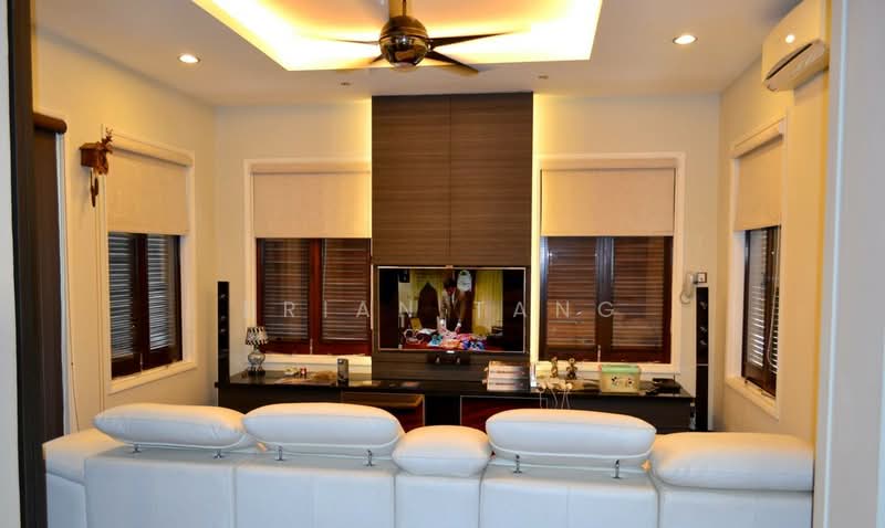 Bungalow House untuk Dijual di Sierramas (Sungai Buloh) - Brian Tang - Living Room - PropertyGuru.com.my