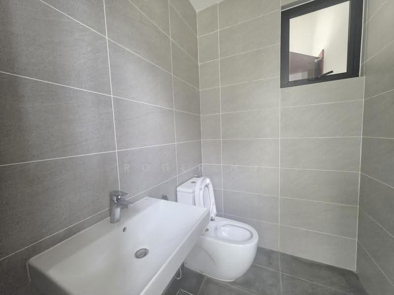 Bungalow House for Sale in Setia Eco Park (Setia Alam) - Roger Ng - Bathroom - PropertyGuru.com.my