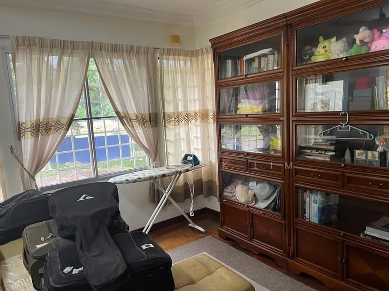 2-storey Terraced House for Sale in Taman Melawati (Ulu Kelang) - Frederick Lim - Living Room - PropertyGuru.com.my