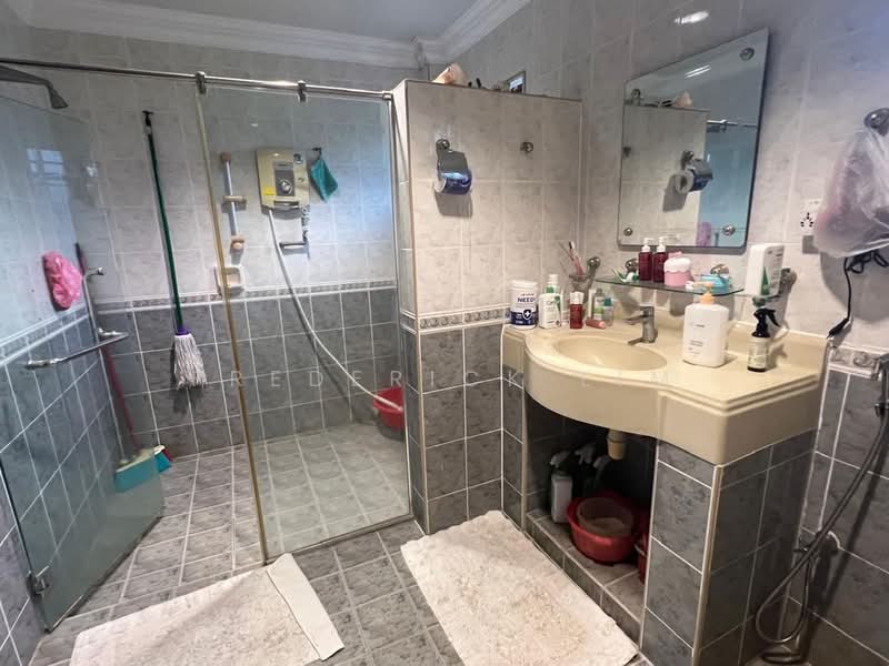 2-storey Terraced House for Sale in Taman Melawati (Ulu Kelang) - Frederick Lim - Bathroom - PropertyGuru.com.my