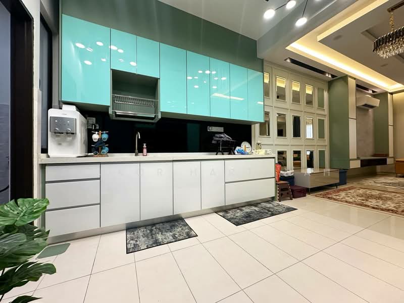 Rumah Teres 2 Tingkat untuk Dijual di Puncak Alam (Selangor) - Syukor Hartanah - Kitchen - PropertyGuru.com.my