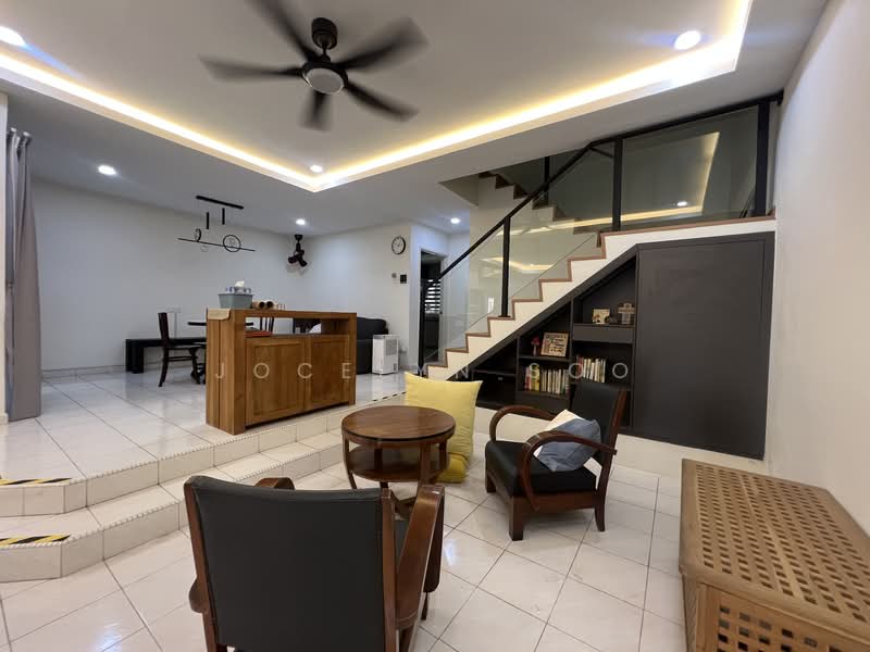 Rumah Teres 2 Tingkat untuk Dijual di Taman Segar (Cheras) - Jocelyn Soo - Living Room - PropertyGuru.com.my