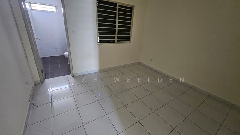 Rumah Teres 2 Tingkat untuk Dijual di Nilai Impian (Nilai) - Sarah Weelden - Bathroom - PropertyGuru.com.my