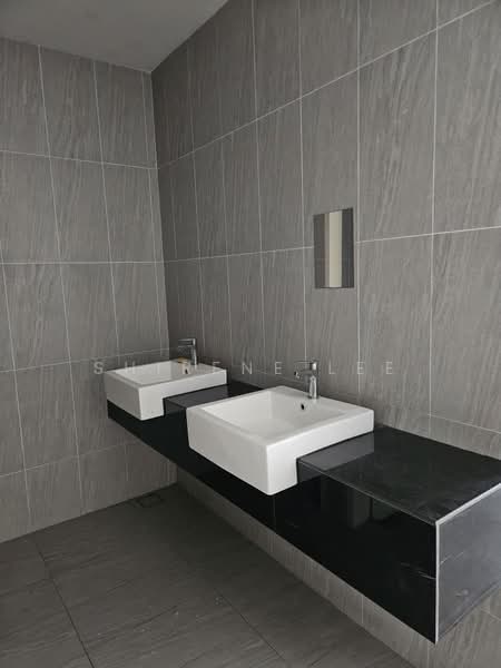 Terrace Factory for Rent in Senai (Kulai) - Shirene Lee - Bathroom - PropertyGuru.com.my