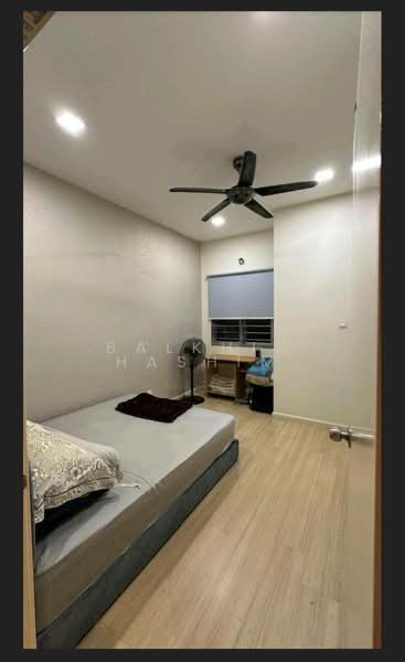 2.5-storey Terraced House for Rent in Sunway Alam Suria (Shah Alam) - Balkhis Hashim - Bedroom - PropertyGuru.com.my