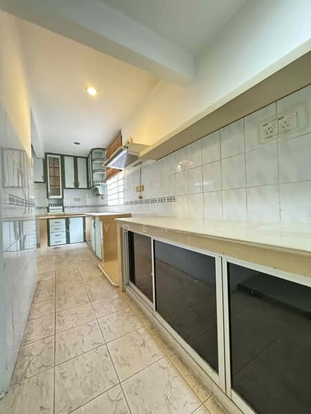2-storey Terraced House for Sale in Puchong (Selangor) - Jayden Lee - Kitchen - PropertyGuru.com.my