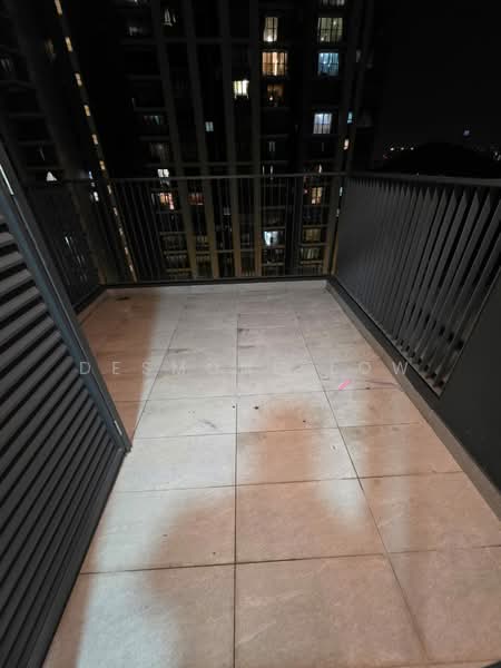 Servis Apartment untuk Disewa di Altris Residences @ The Quartz WM - Desmond Low - Balcony - PropertyGuru.com.my