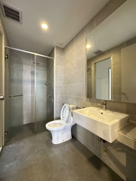 Service Residence for Rent at Bali Residences - Kellyn Foo - Bathroom - PropertyGuru.com.my
