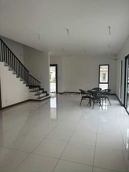 Rumah Berkembar untuk Dijual di Setia Eco Templer - Tracy Choo - Living Room - PropertyGuru.com.my