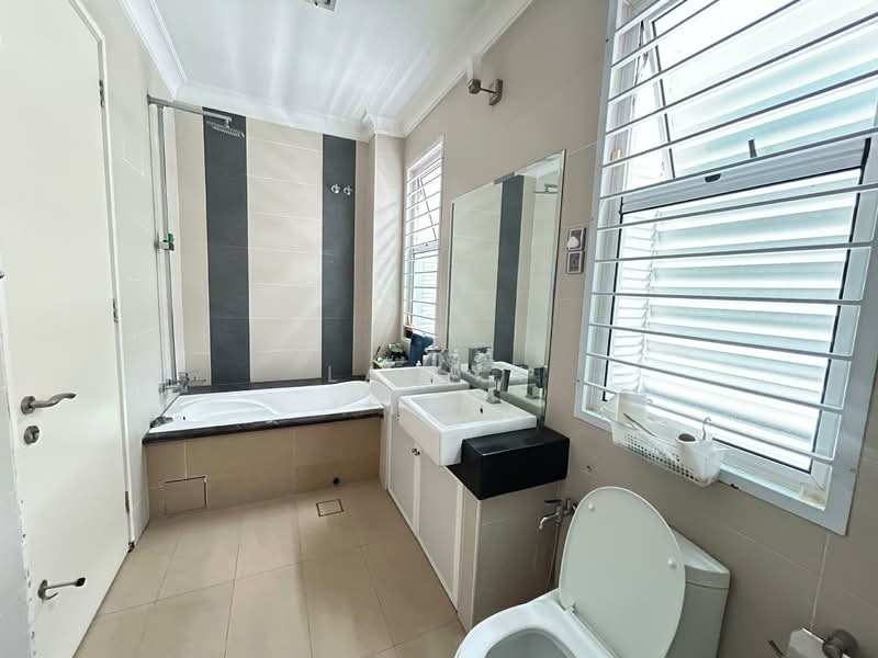 Zero-Lot Bungalow for Sale in Putra Heights (Subang Jaya) - Lai YK - Bathroom - PropertyGuru.com.my