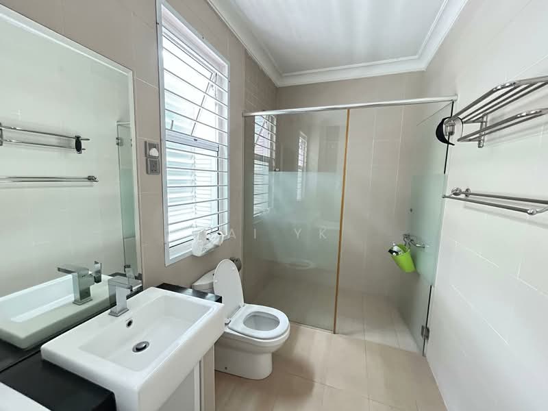 Zero-Lot Bungalow for Sale in Putra Heights (Subang Jaya) - Lai YK - Bathroom - PropertyGuru.com.my