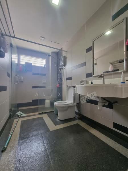 Rumah Teres untuk Disewa di Bandar Puteri Klang (Klang) - Alex Lee - Bathroom - PropertyGuru.com.my