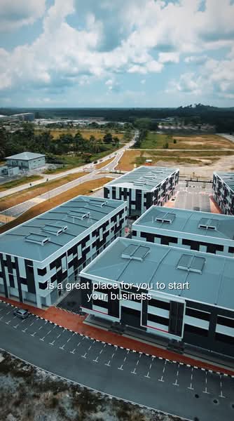 Kedai / Pejabat untuk Dijual di Kuching (Sarawak) - Tan Li Hua - Exterior - PropertyGuru.com.my